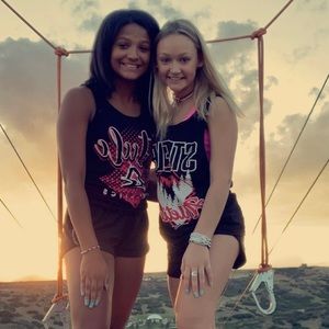 Meet your Posher, Alexis